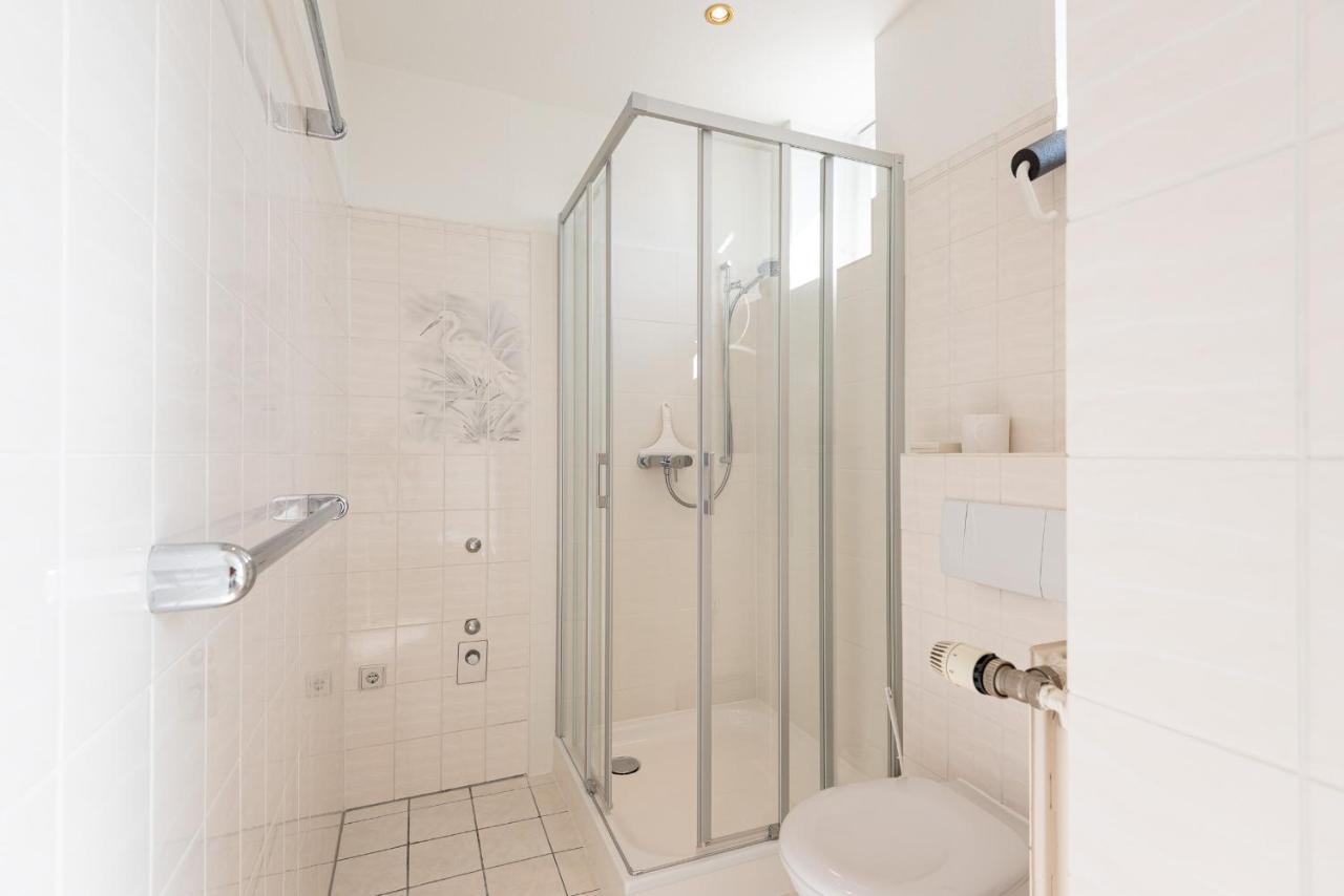 Haus Decker, App 2 Apartment Wenningstedt-Braderup Екстериор снимка